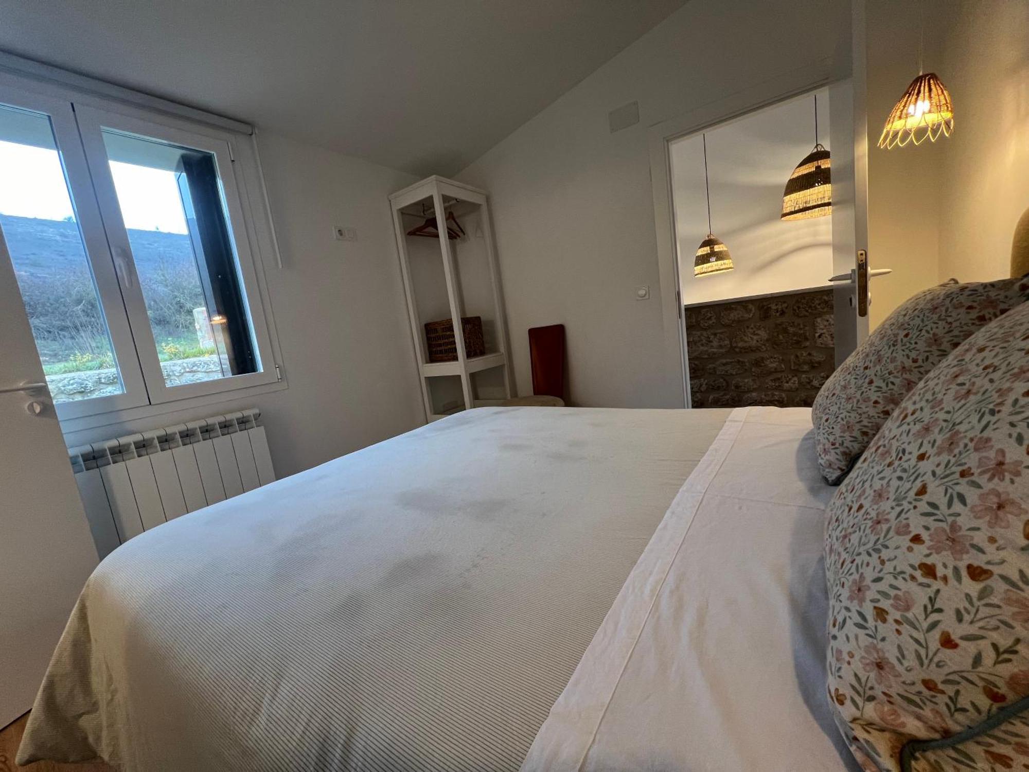 El Pecu Casa Rural Starfamiliar Bustillo Del Paramo Экстерьер фото