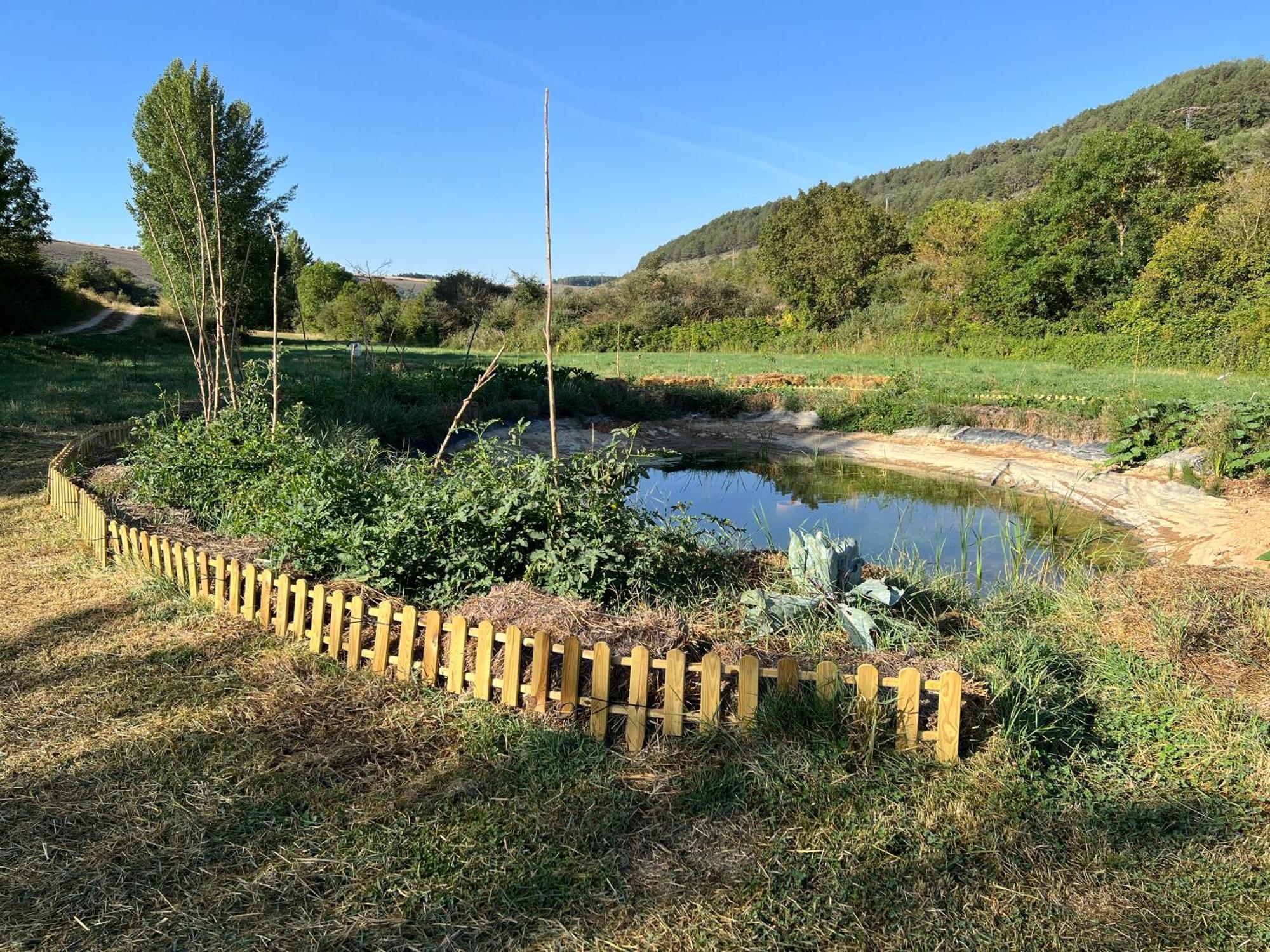 El Pecu Casa Rural Starfamiliar Bustillo Del Paramo Экстерьер фото
