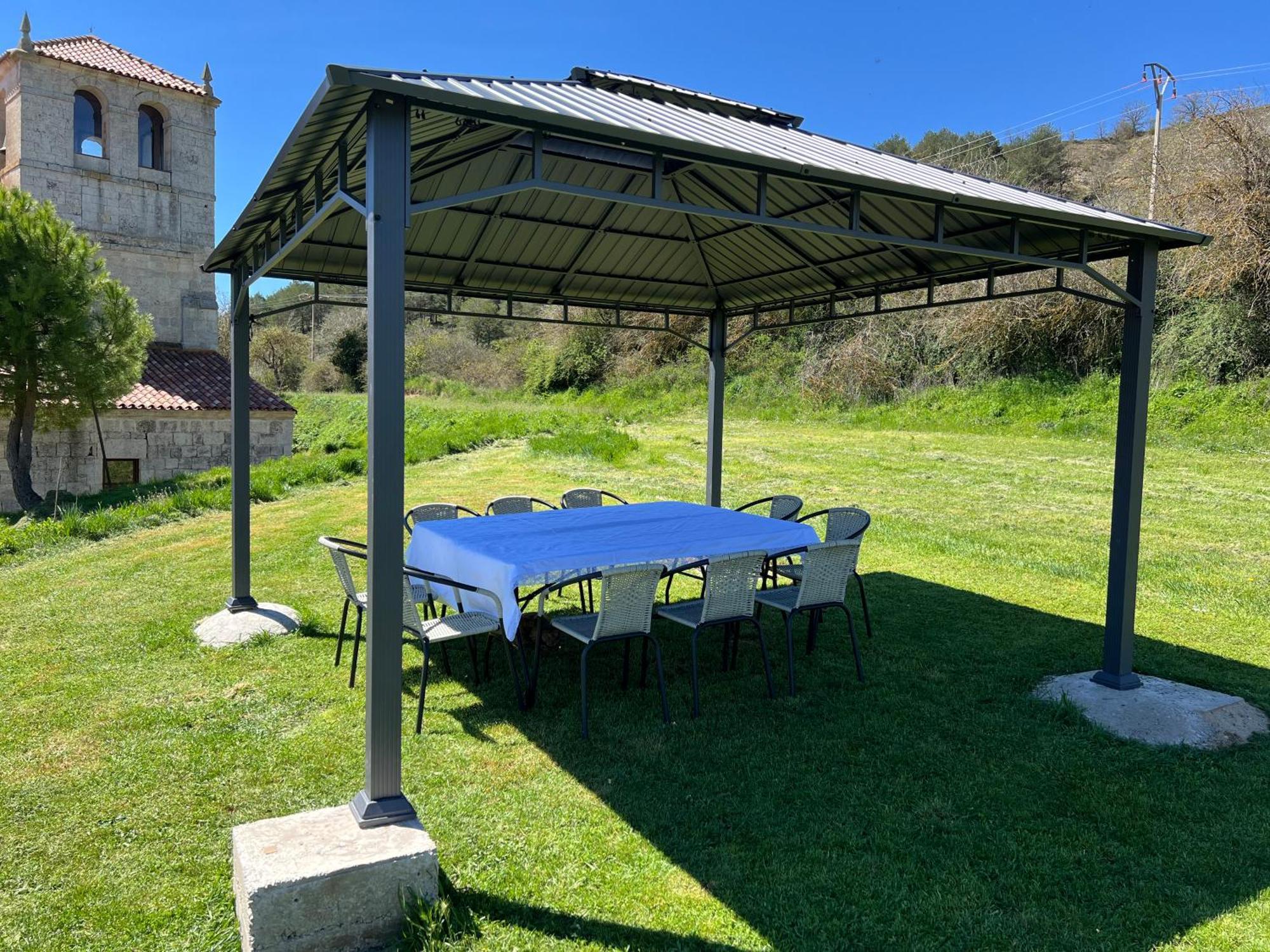 El Pecu Casa Rural Starfamiliar Bustillo Del Paramo Экстерьер фото