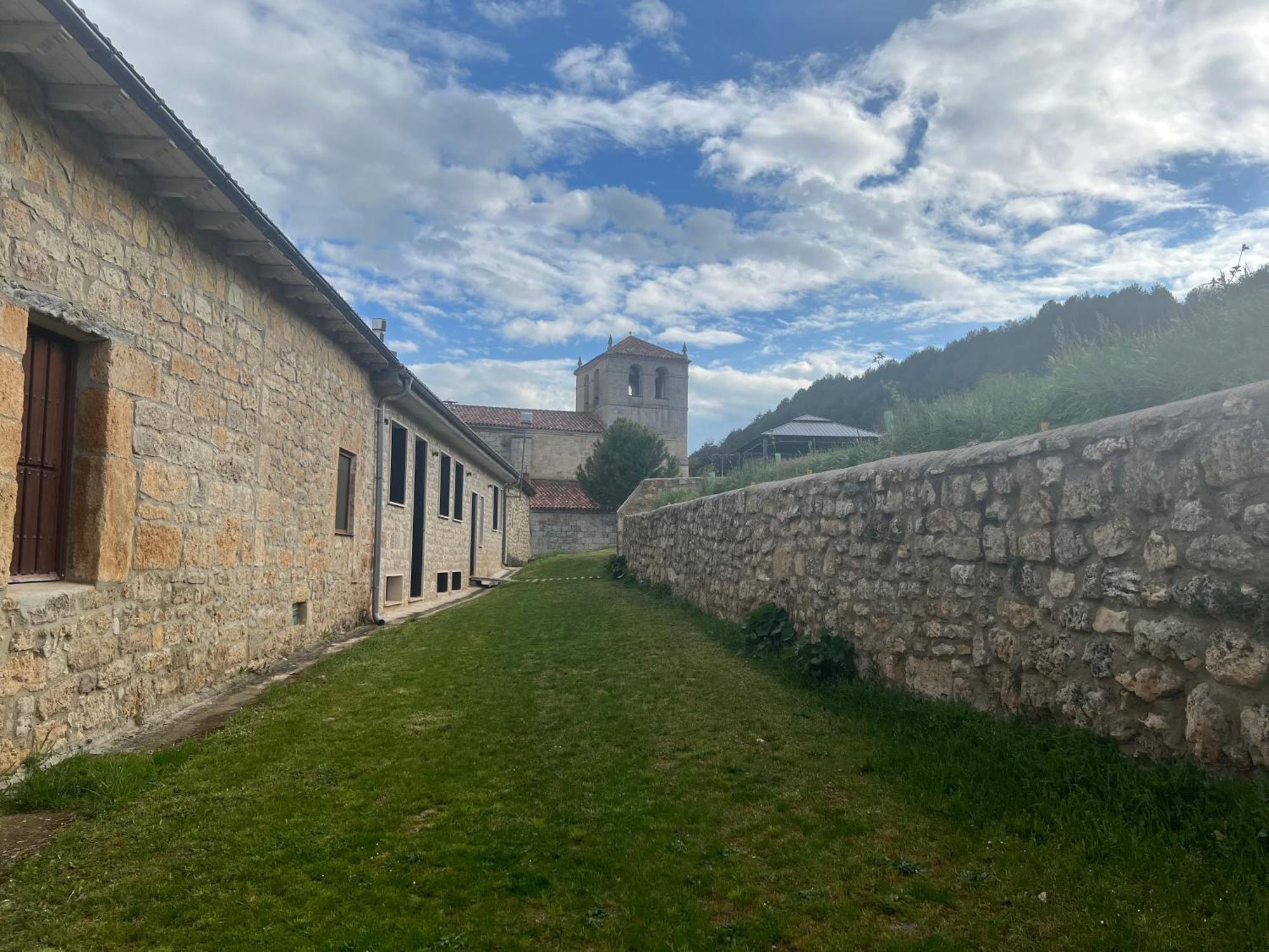 El Pecu Casa Rural Starfamiliar Bustillo Del Paramo Экстерьер фото