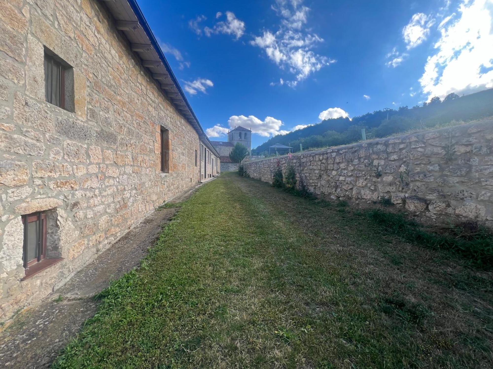 El Pecu Casa Rural Starfamiliar Bustillo Del Paramo Экстерьер фото